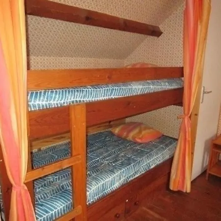 شاليه Chalet Cauterets, 3 Pieces, 10 Personnes - Fr-1-234-183 *